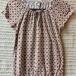 Old Navy Women's Blouse - Red and White Pattern